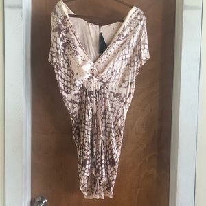 Blue Life 🌸 Flattering Deep V Dress 🌸 Large